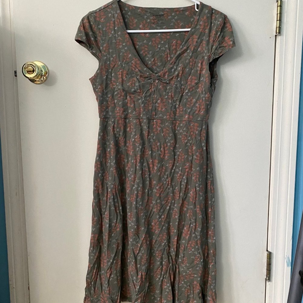 Midi short sleeved dress